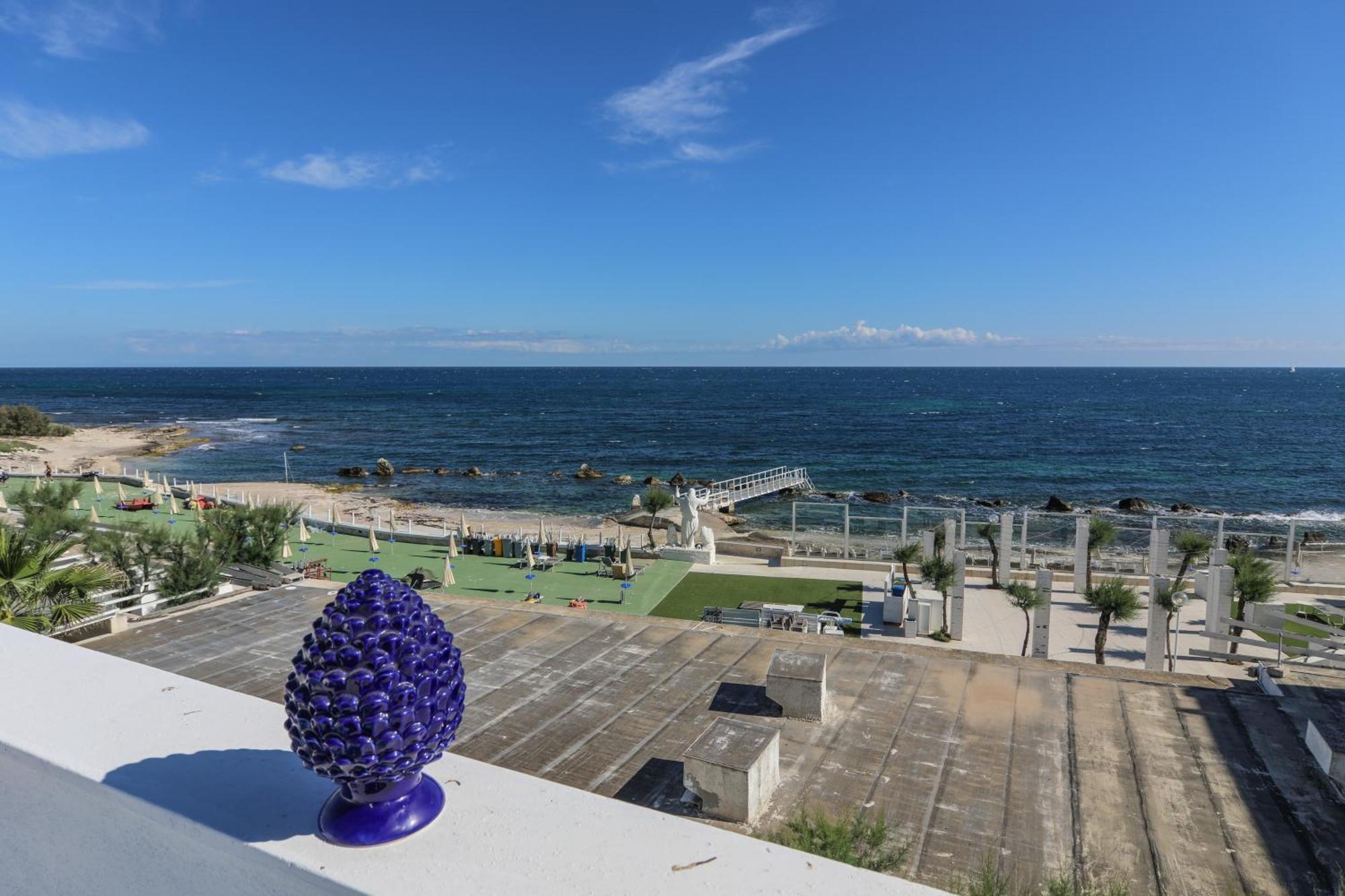 Ventana Del Mar Bed & Breakfast Giovinazzo Exterior photo