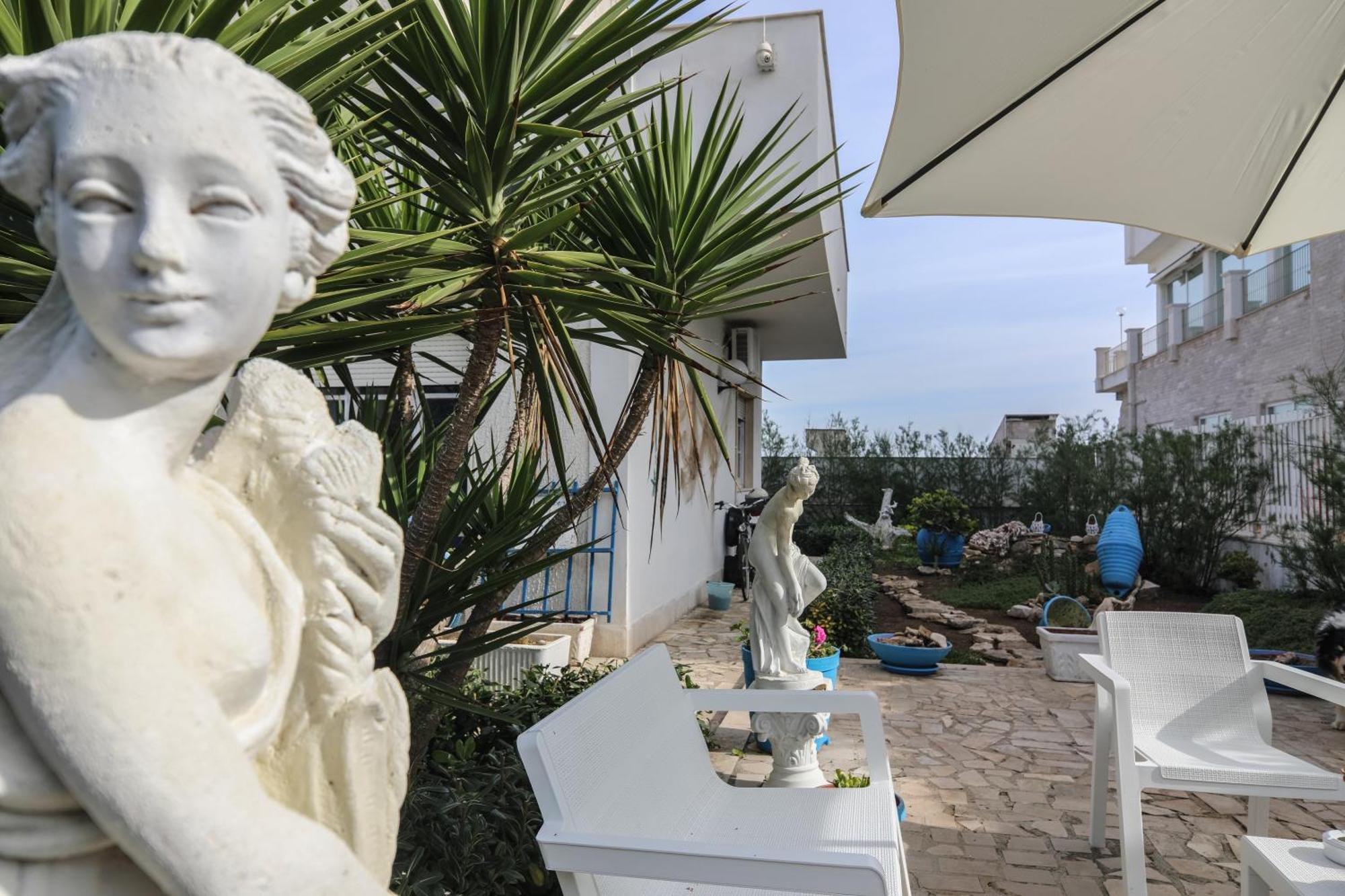 Ventana Del Mar Bed & Breakfast Giovinazzo Exterior photo