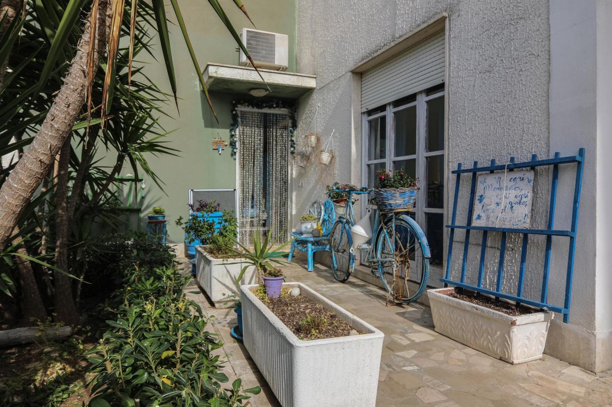 Ventana Del Mar Bed & Breakfast Giovinazzo Exterior photo